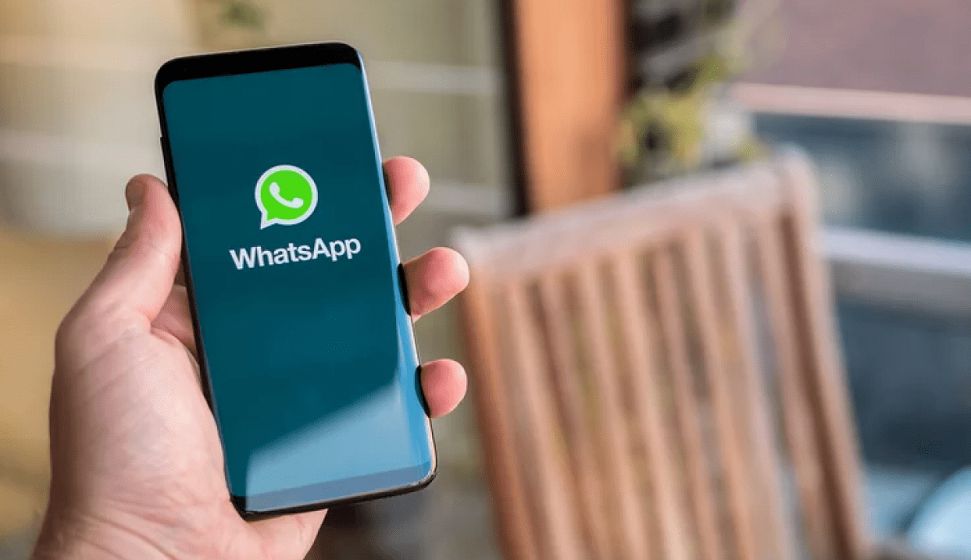 انقلاب به سبک واتس‌اپ!