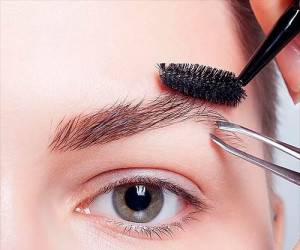 تکنیک اصلاح حرفه ای ابرو در خانه