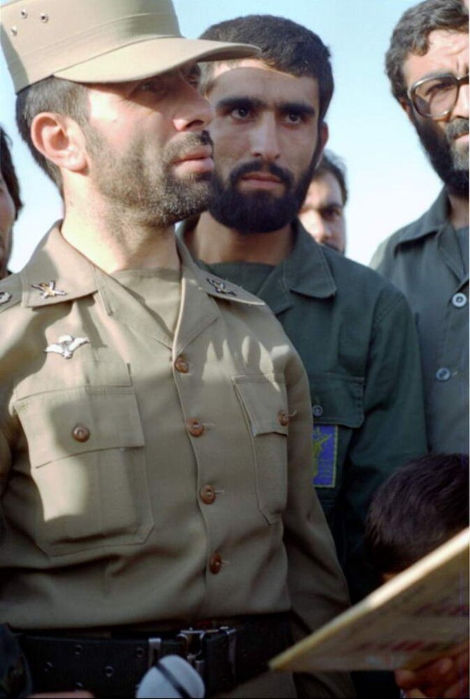 تصویر منتشر نشده سردار حاجی‌زاده و شهید صیاد شیرازی