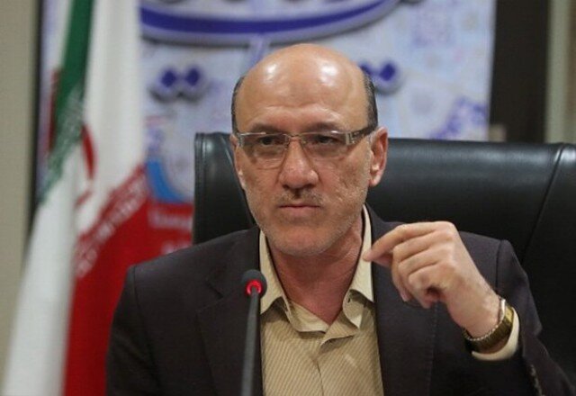 فرماندار شیراز: تعطیلی اصناف غیرضروری همچنان ادامه دارد