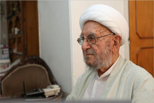  خاکسپاری پیکر آیت‌الله امینی در جوار شهید مطهری