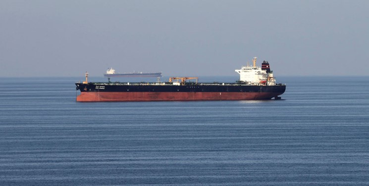 تداوم سرقت کشتی ‌های حامل مواد غذایی و فرآورده‌های نفتی یمن توسط ریاض