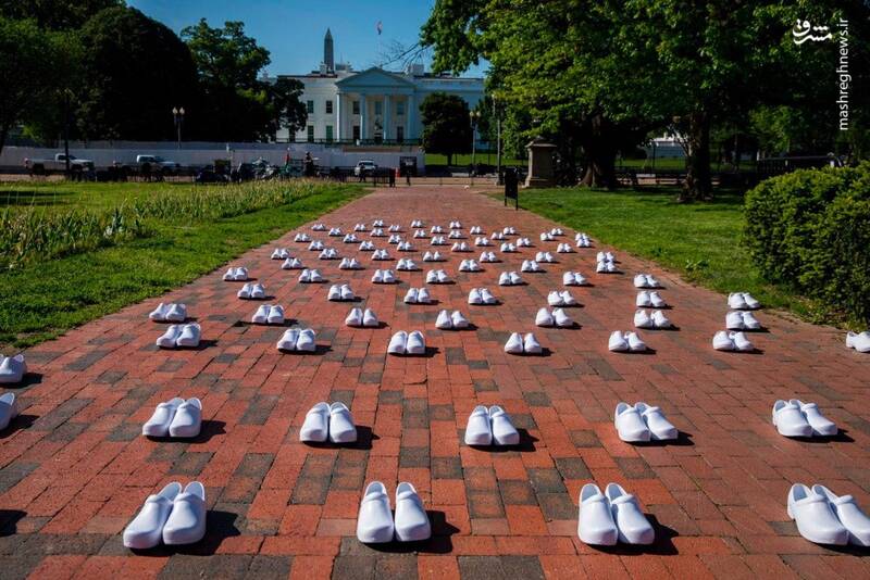 کفش های پرستاران مقابل کاخ سفید