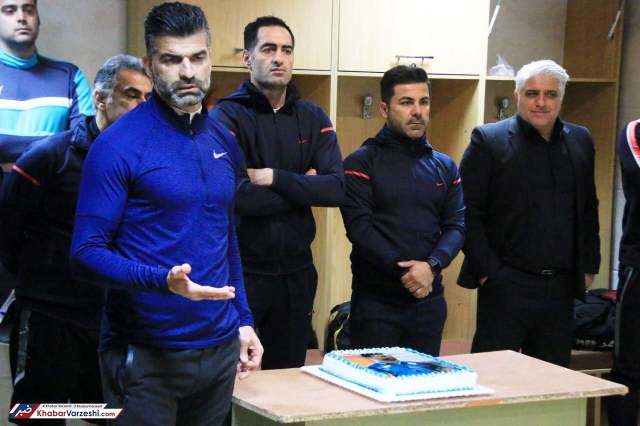 لیگ تعطیل یا برگزار شود، پرسپولیس قهرمان است