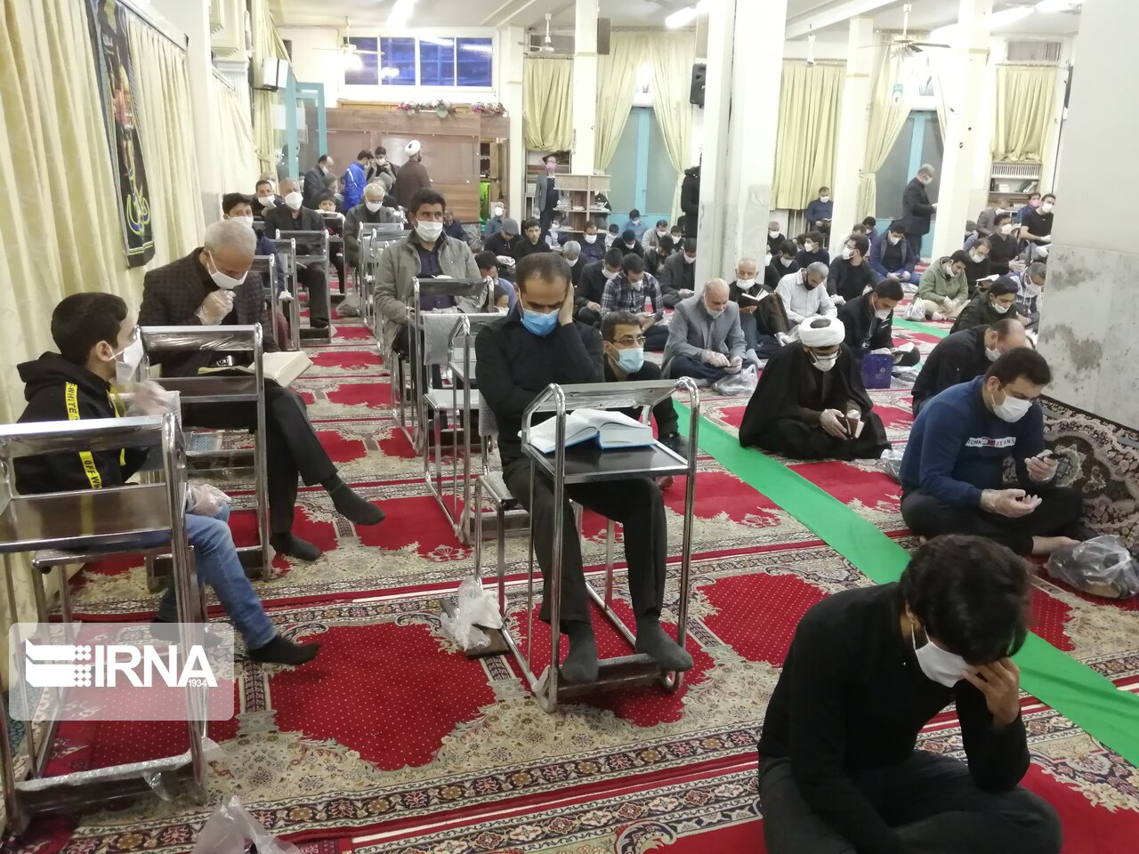 احیای دومین شب قدر در دامغان