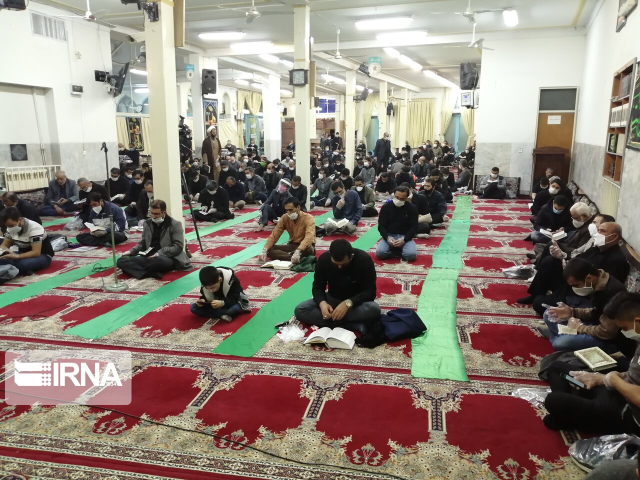 احیای دومین شب قدر در دامغان