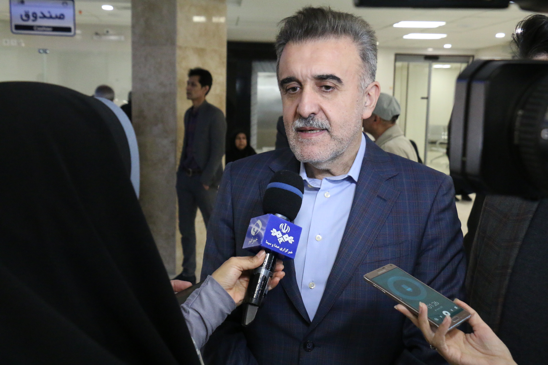 مراجعه ۳۲ بیمار مشکوک به کرونا به مراکز درمانی قم