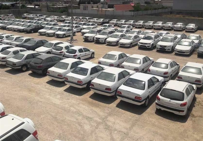 انبار ۳۰ میلیاردی احتکار خودرو در شیراز کشف شد