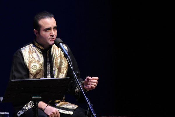 «پریچهره» را با صدای سینا سرلک بشنوید