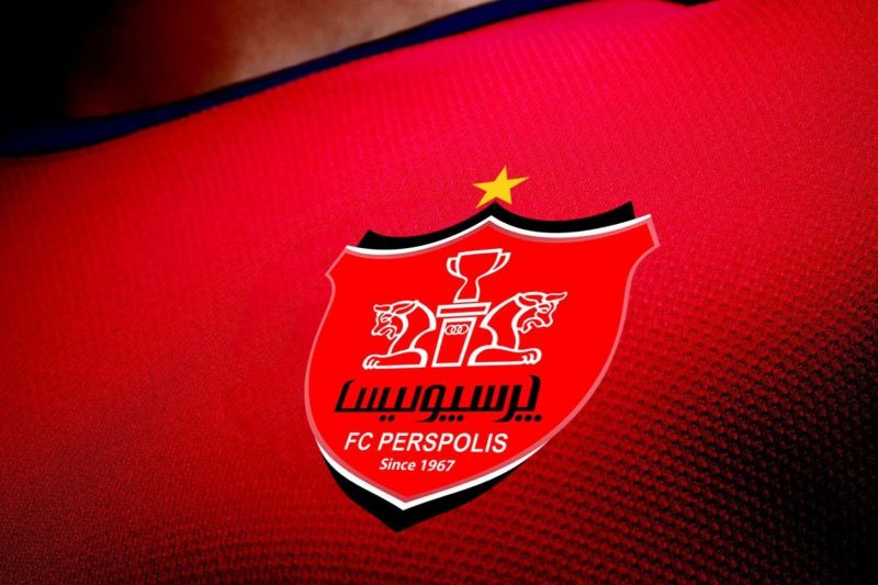 چک ۵ میلیاردی کارگزار به باشگاه پرسپولیس تحویل داده شد