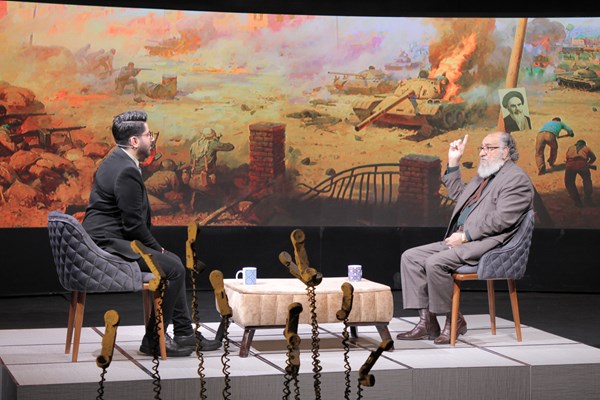 داریوش ارجمند در «رادیو فتح» از آزادی خرمشهر می گوید