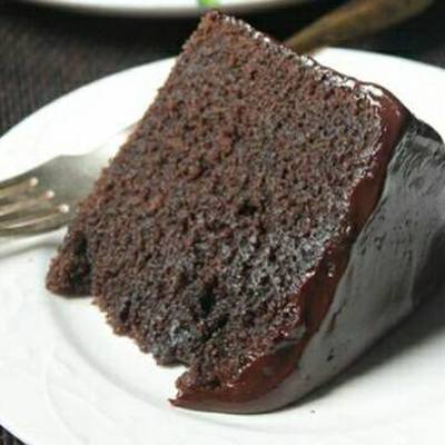  کيک خيس خانگي ساده اما با طعمي لذيذ و خواستني
