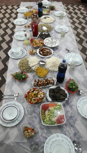 از شما/افطاري با دوستان عزيزم 
