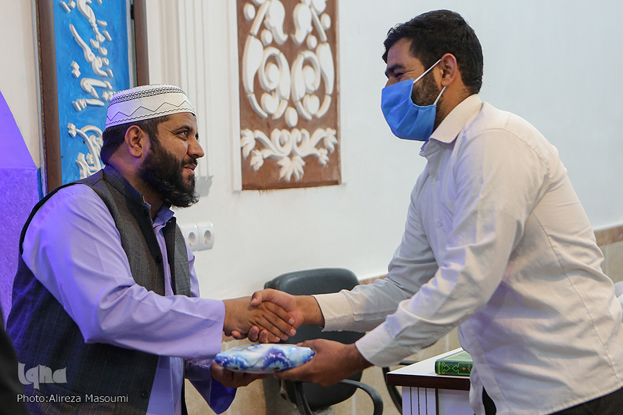 مراسم ختم قرآن در نماز تراویح