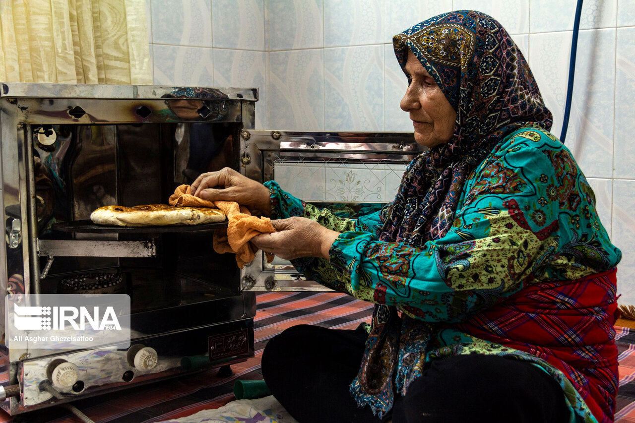 اقدام خداپسندانه مادر شهید برای کمک به بیماران کرونایی