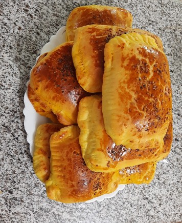 از شما/ پيراشکي خودم پز😋😋😋😋