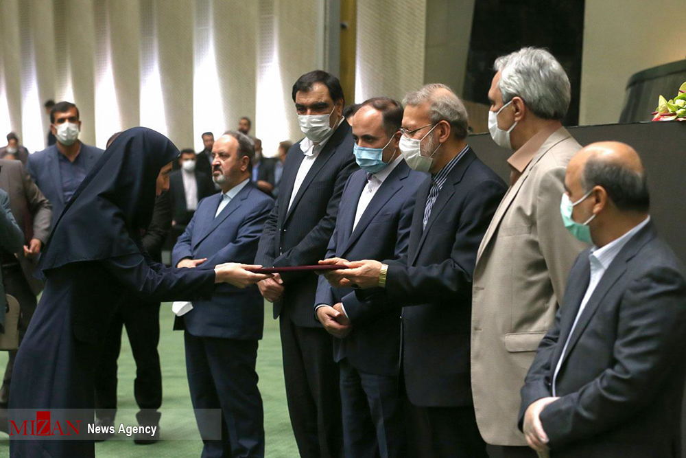دیدار علی لاریجانی با کارکنان مجلس شورای اسلامی