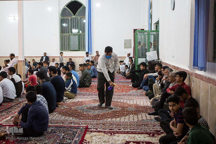 مراسم ختم قرآن در نماز تراویح
