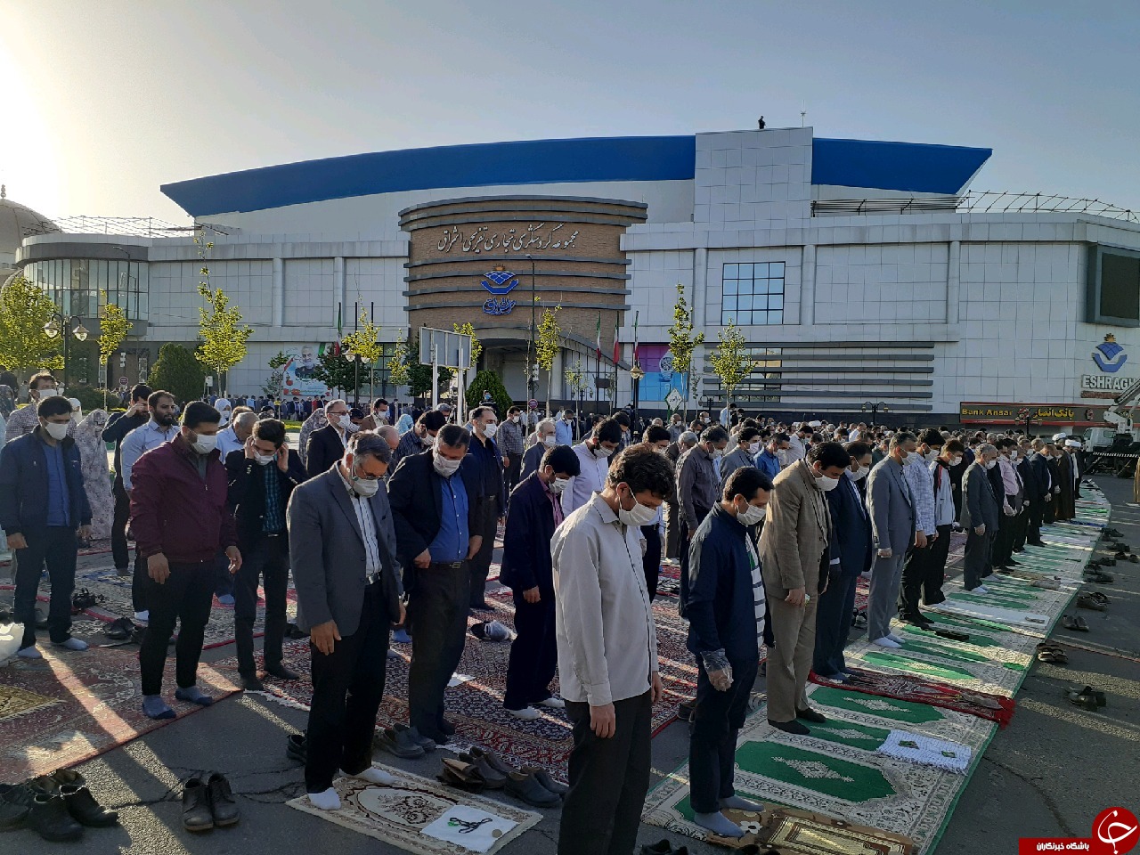 اقامه باشکوه نماز عید فطر در زنجان