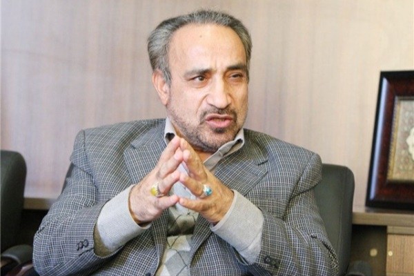 خباز: هنوز مجلس شروع نشده، عده‌ای خواب استیضاح رئیس‌جمهور را می‌بینند