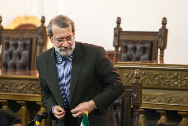تجلیل مراجع تقلید از خدمات لاریجانی در مجلس