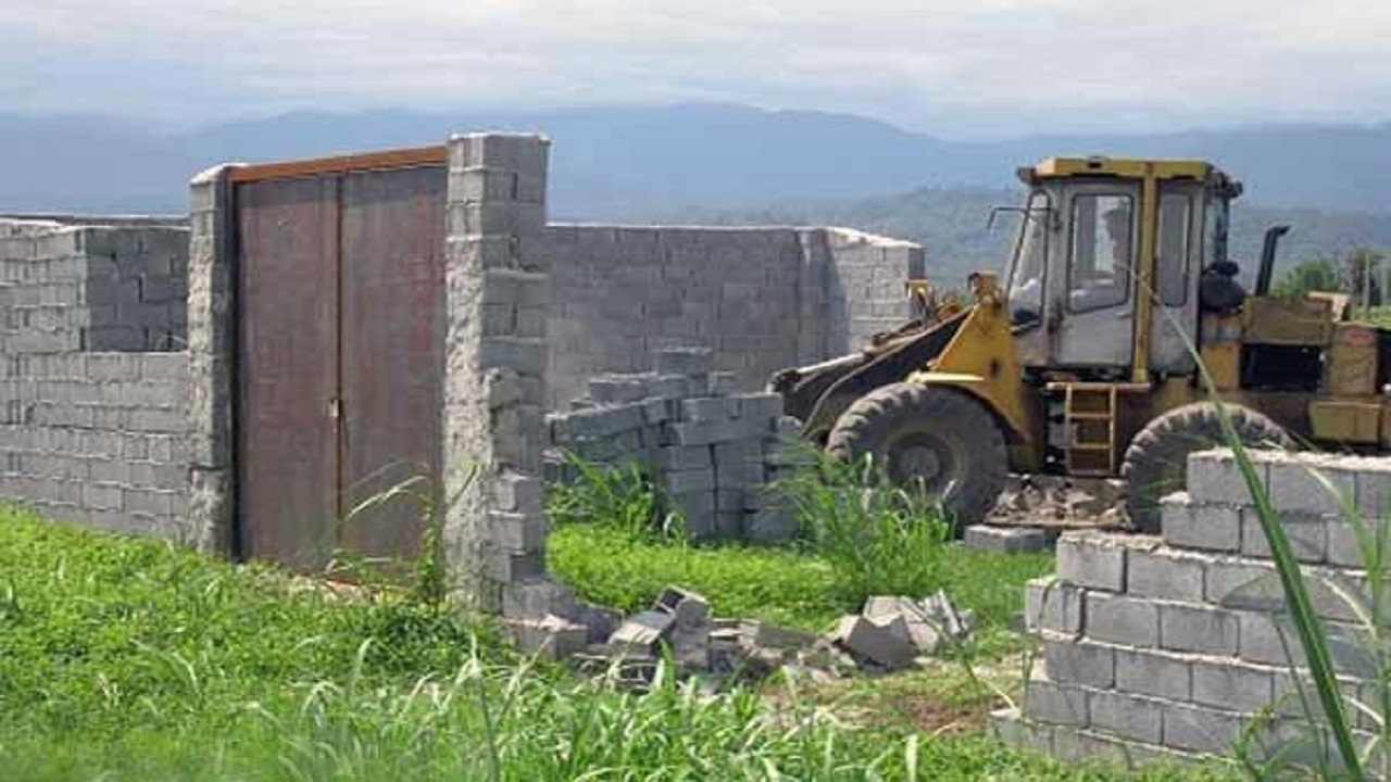 تخریب ۵ بنای غیرمجاز در آبیک