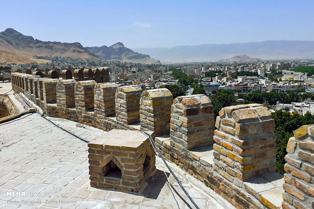 مرمت اضطراری قلعه تاریخی فلک الافلاک