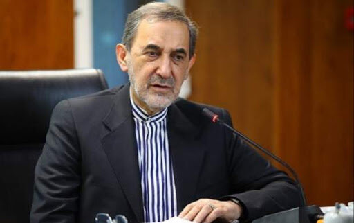 ولایتی به قالیباف و لاریجانی پیام داد