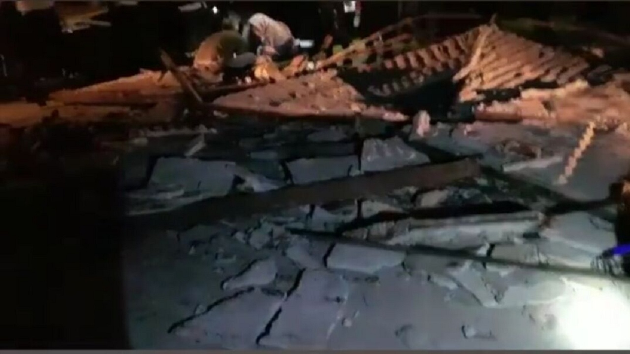 یکی از مصدومان سقوط آلاچیق بوشهر برای درمان به شیراز اعزام شد