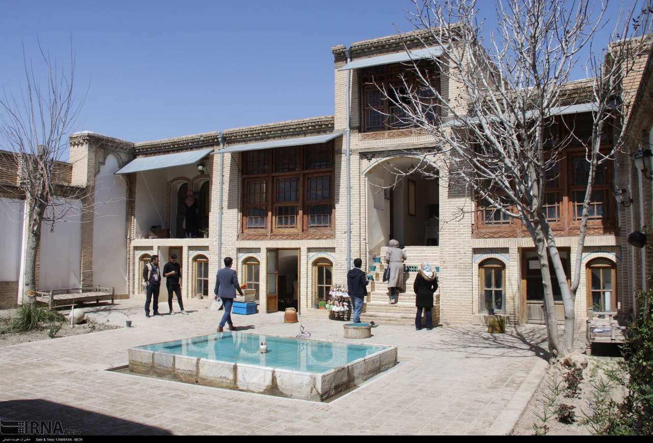 ۶ خانه تاریخی بروجرد به بخش خصوصی واگذار می‌شود