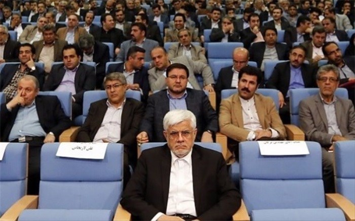 پدرخوانده‌های خارج از مجلس فراکسیون امید را اداره می‌کردند