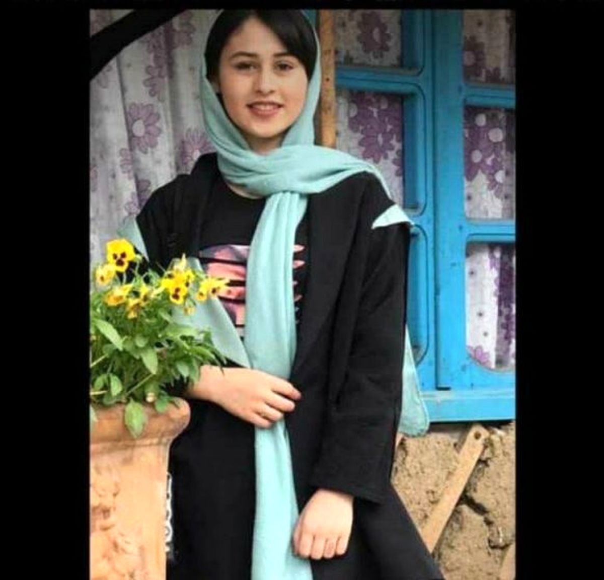 «لبخند نداشت، داس در دستش بود»؛ چند رباعی برای قتل رومینا اشرفی