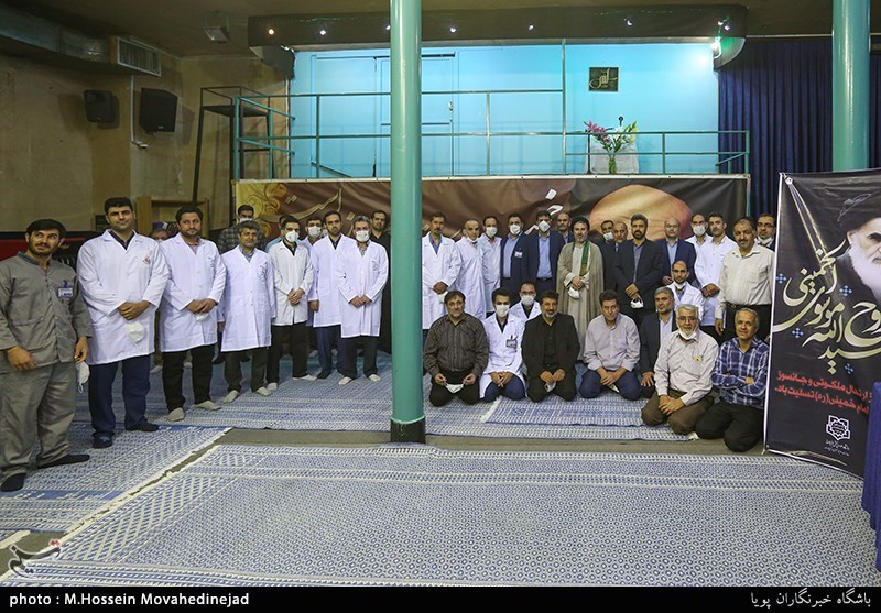 تجدید میثاق کادر درمان بیمارستان جماران با امام خمینی (ره)