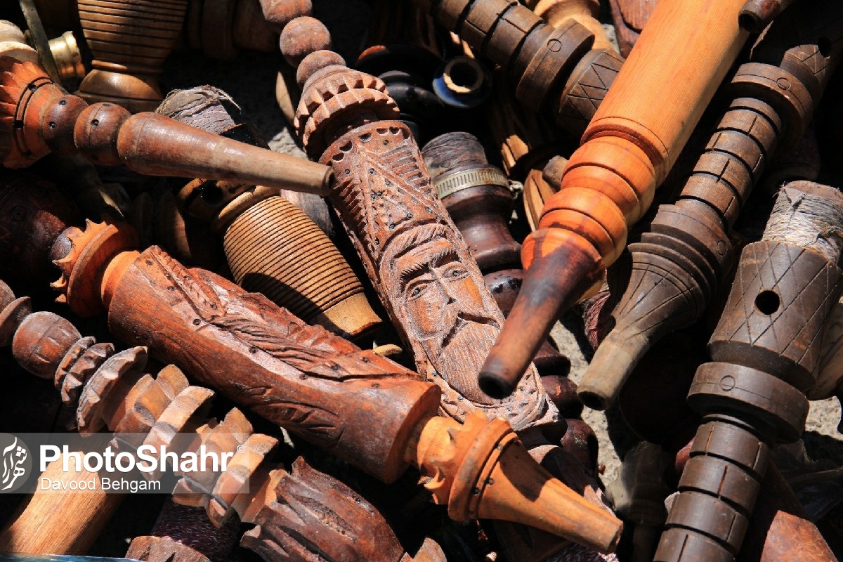 عکس/ معدوم سازی ٣۵٠٠ قلیان در مشهد