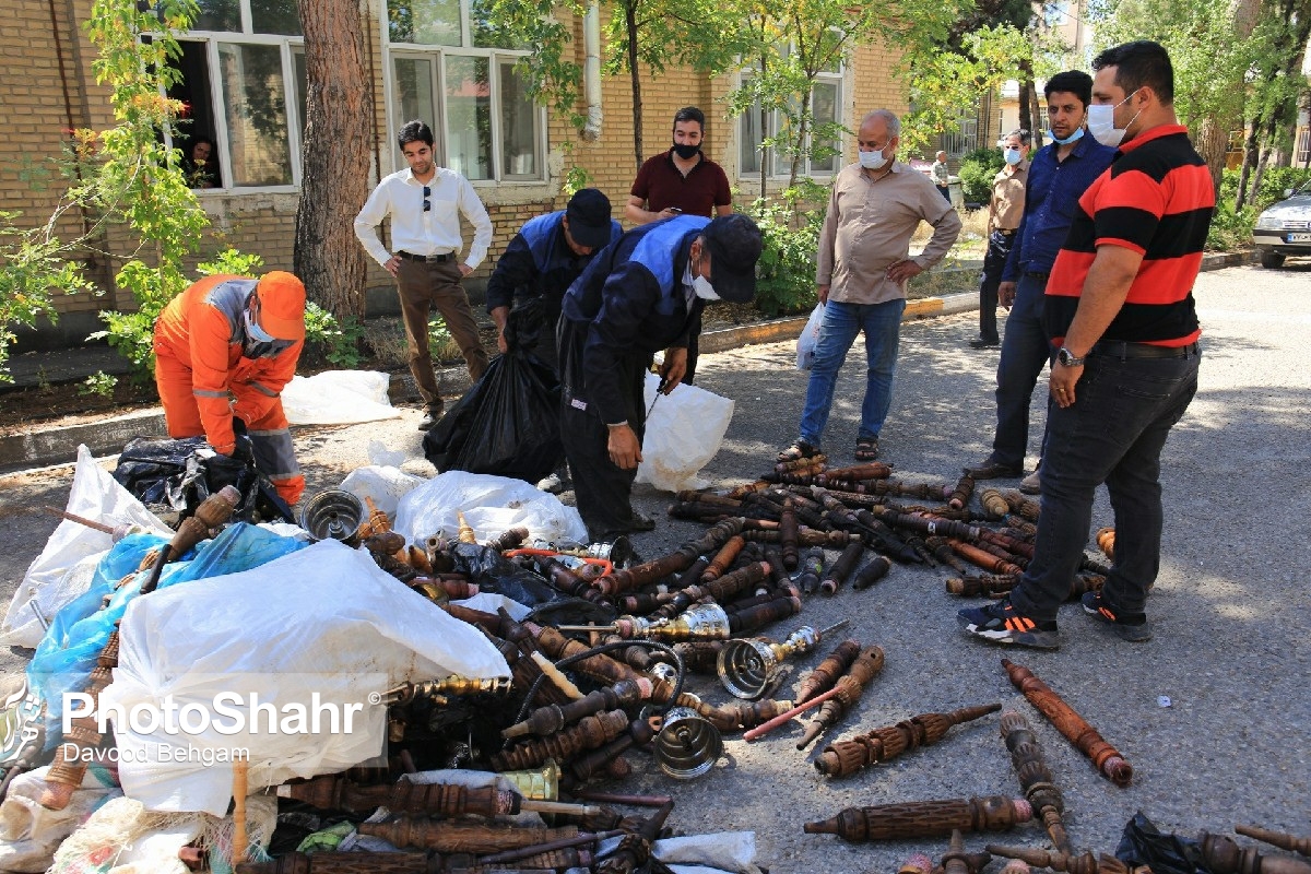 عکس/ معدوم سازی ٣۵٠٠ قلیان در مشهد