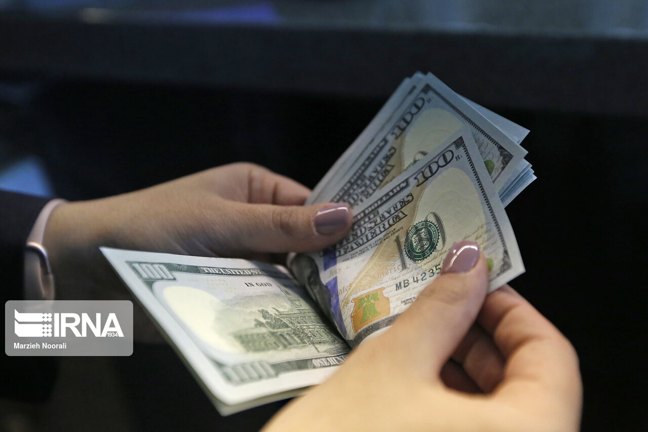 ثبات بازار ارز در میانه خردادماه