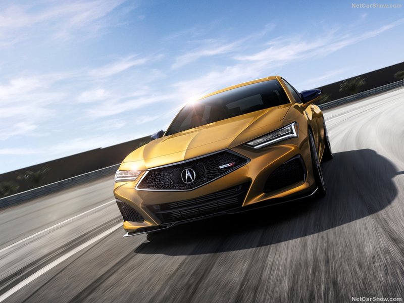 آکورا TLX، یک خودروی اسپرت کامل