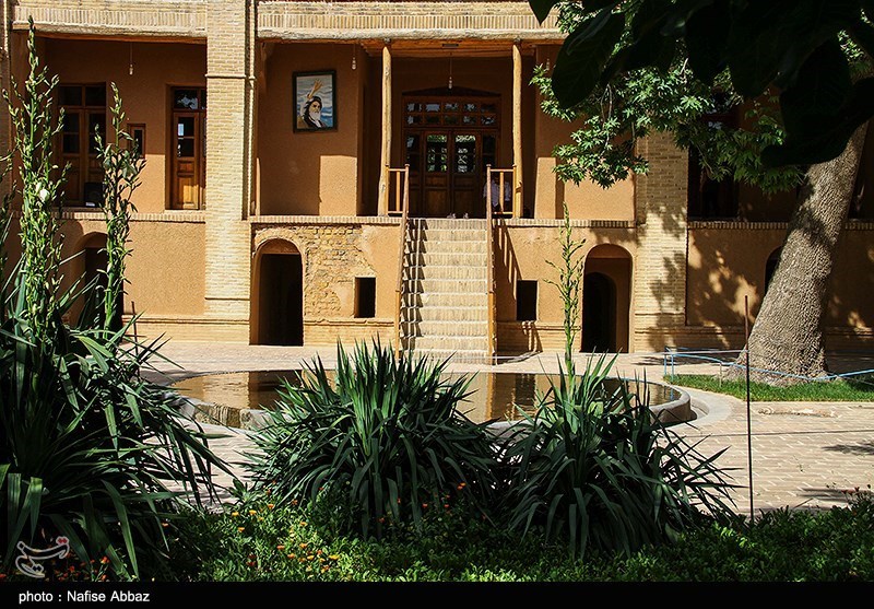 بیت امام خمینی (ره) در خمین