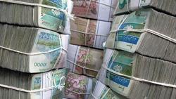 خروش قیمت ها با خلق نقدینگی روزانه ۲ هزار میلیارد تومانی