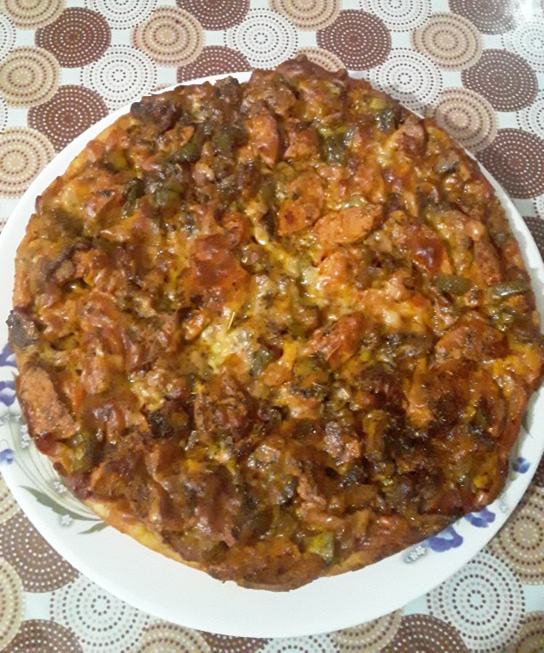 از شما/پيتزا خودم پز😋😋😋😋😋