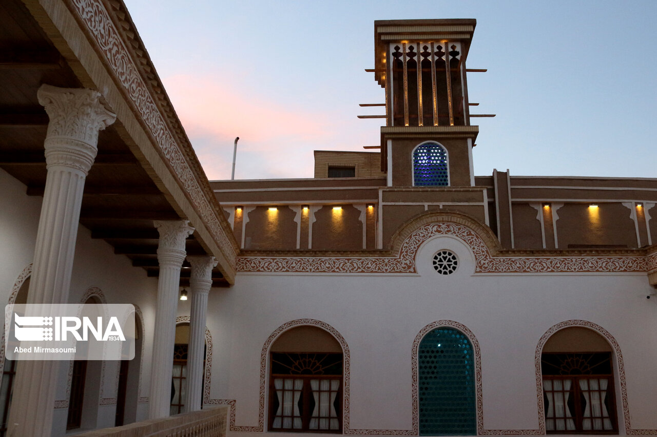 عمارت ترنج در سمنان 