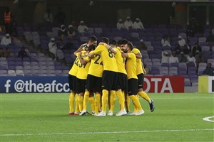 سپاهان بدون بدهی به ایرانی و خارجی‌ها 