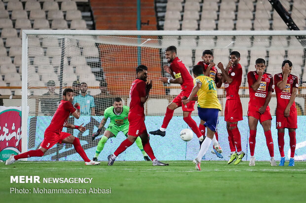 قهرمانی حق پرسپولیس است