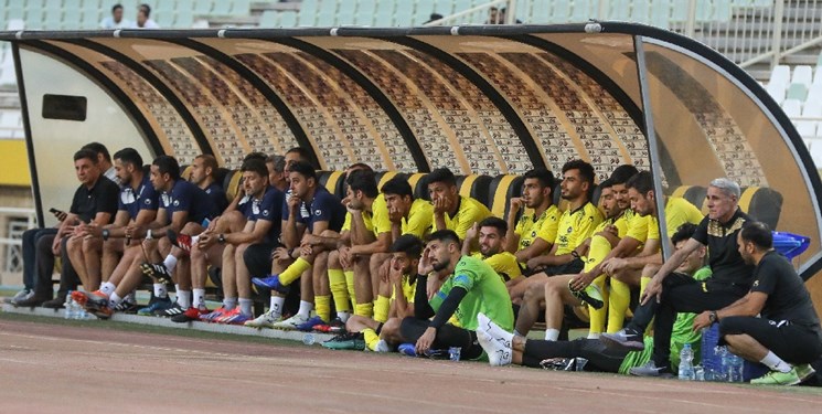 مذاکره سپاهان با یک مربی جدید