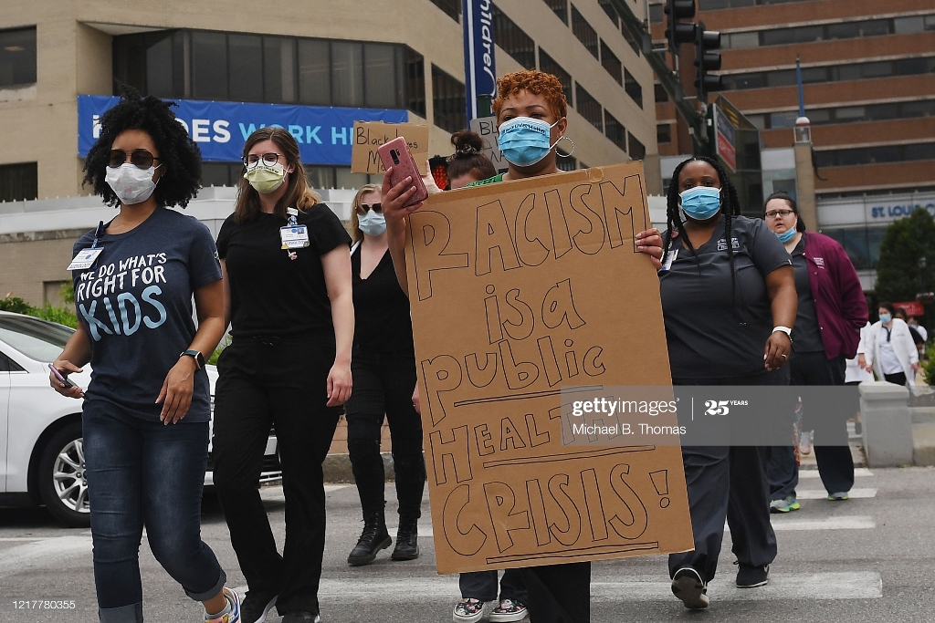پیوستن کادر درمانی آمریکا به صف معترضان