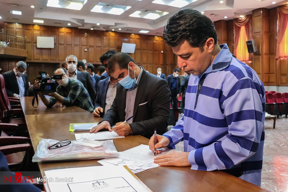 عکس/ ششمین جلسه دادگاه ۲۱ متهم کلان ارزی