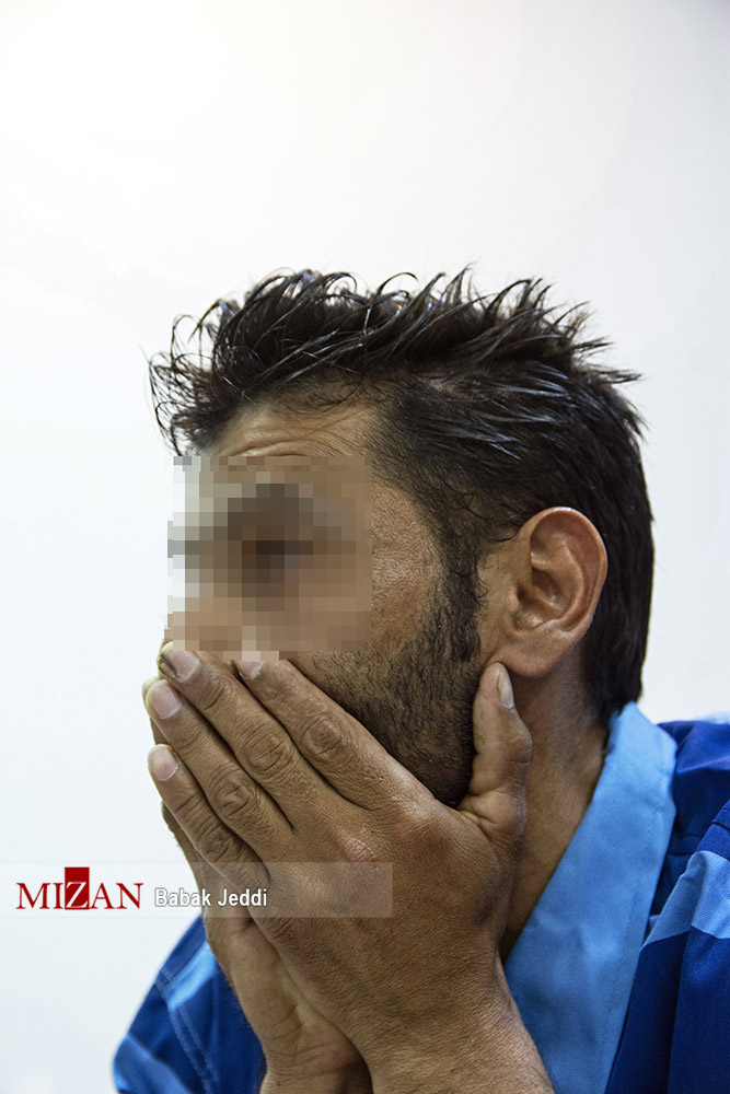 عکس/ پدر رومینا در بند قانون