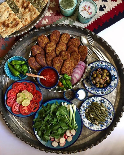 غذاي اصلي/ کتلت گوشت محبوب ترين دستور هفته