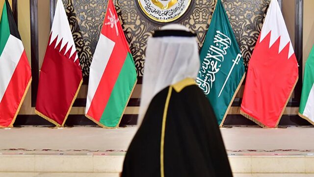 واکنش قطر به اظهارات انور قرقاش درباره بحران شورای همکاری خلیج فارس
