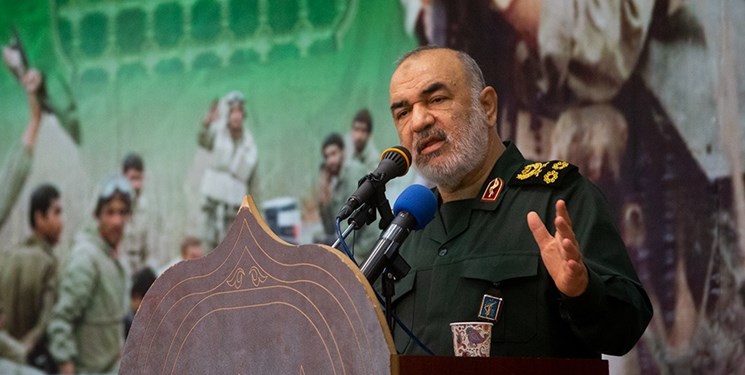 سرلشکر سلامی: دشمنان دیگر هوس راه انداختن جنگ نظامی با ما را نمی کنند